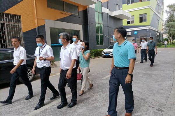 2021年7月9日中山市雷岳龙副市长、东凤镇李翔宇镇长等领导莅临广东天舟产业园运营有限公司旗下《天舟智谷创新园》